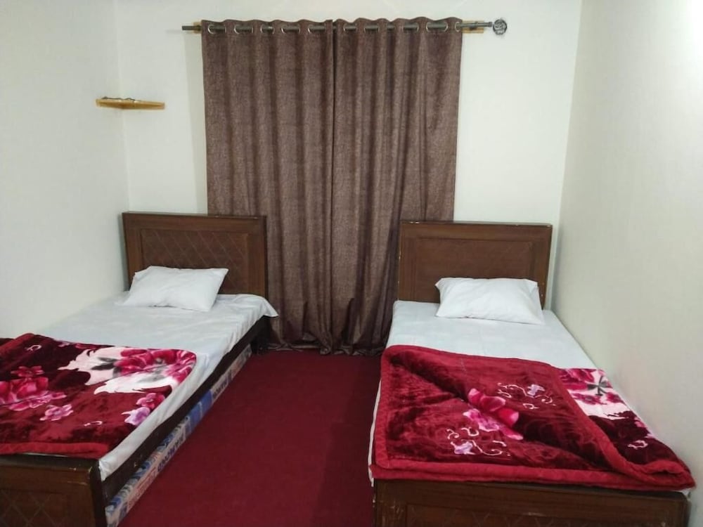 Skardu Paragon Guest House view 5
