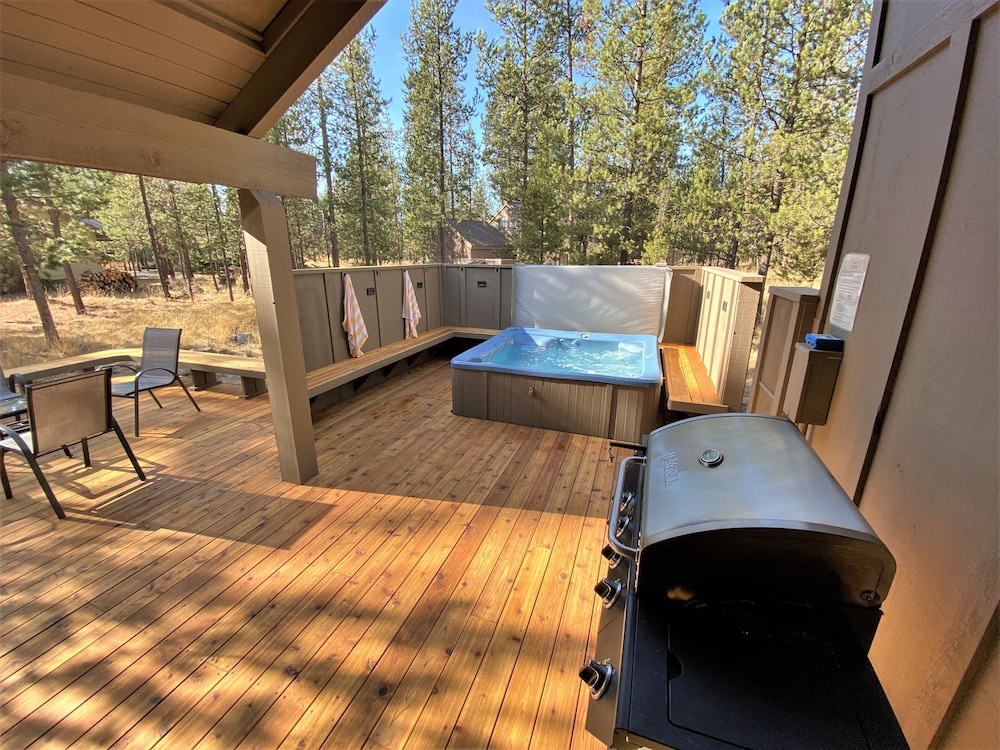 Pine Needle 2 4 Bedroom Condo
