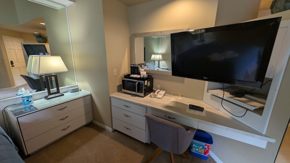 River Ridge 423b 1 Bedroom Condo