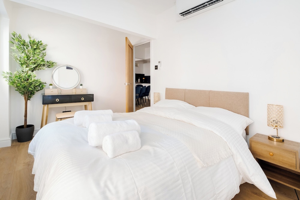 Luxury 3 Bedrooms House in Marylebone