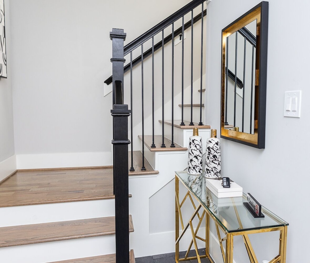 Stylish Luxury Downtown Home view 2