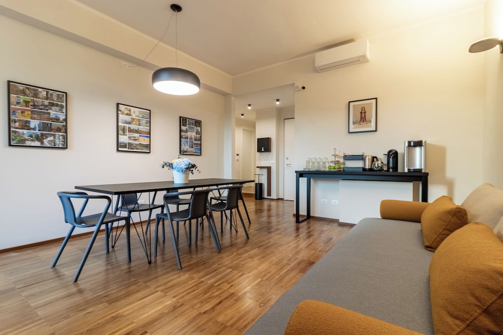 Il Faro luxury rooms & lounge