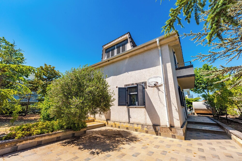 The Antique Villa Seaside