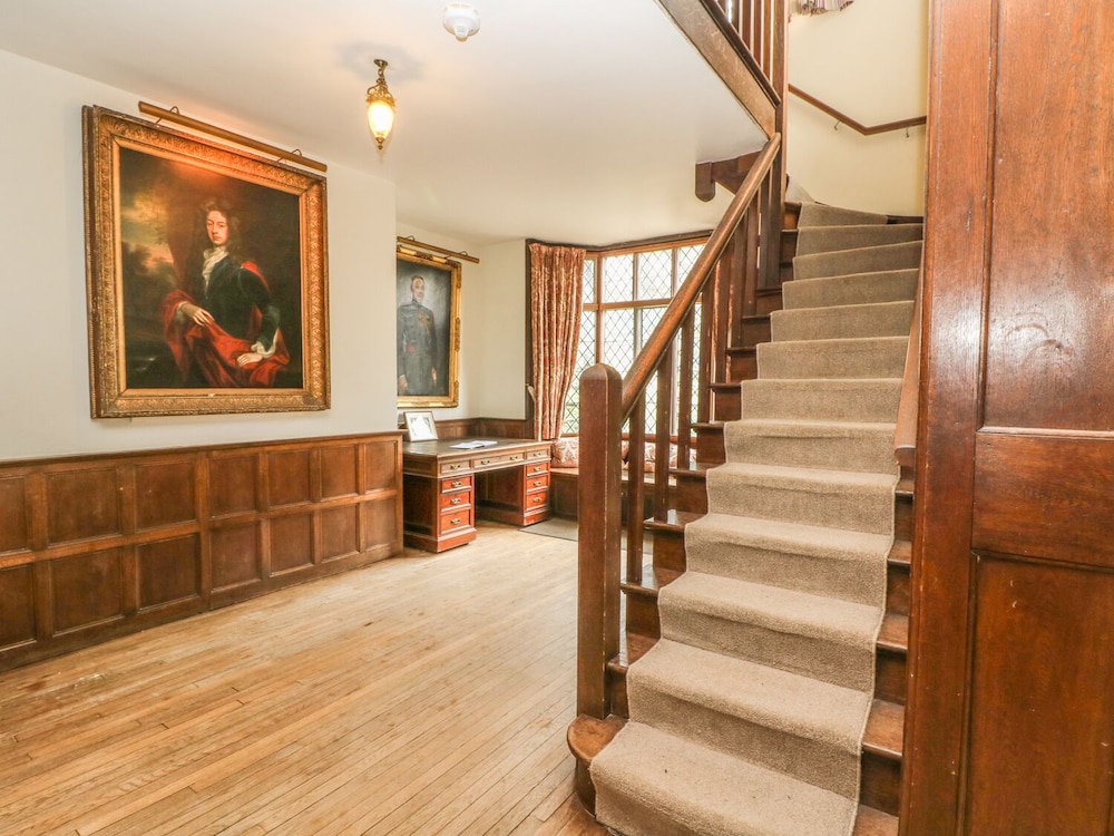 Hoath House