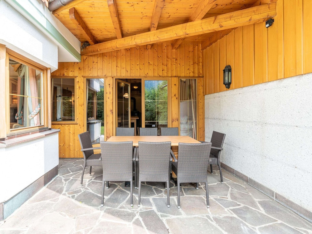 Charming Holiday Home in Maurach am Achensee