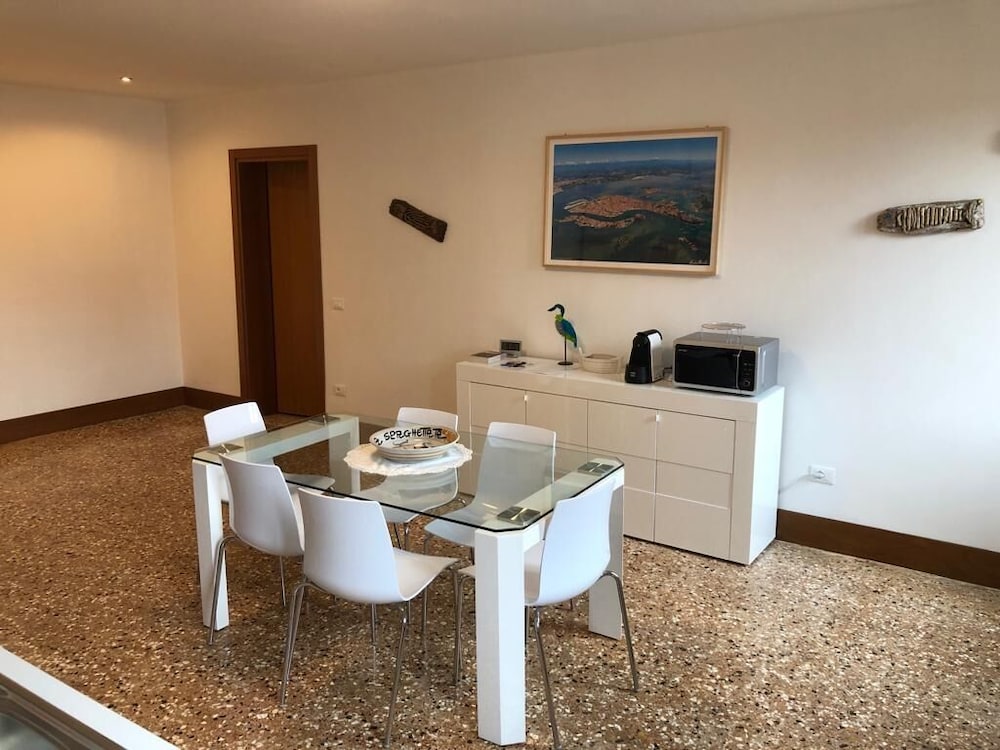 CASA REGINI
