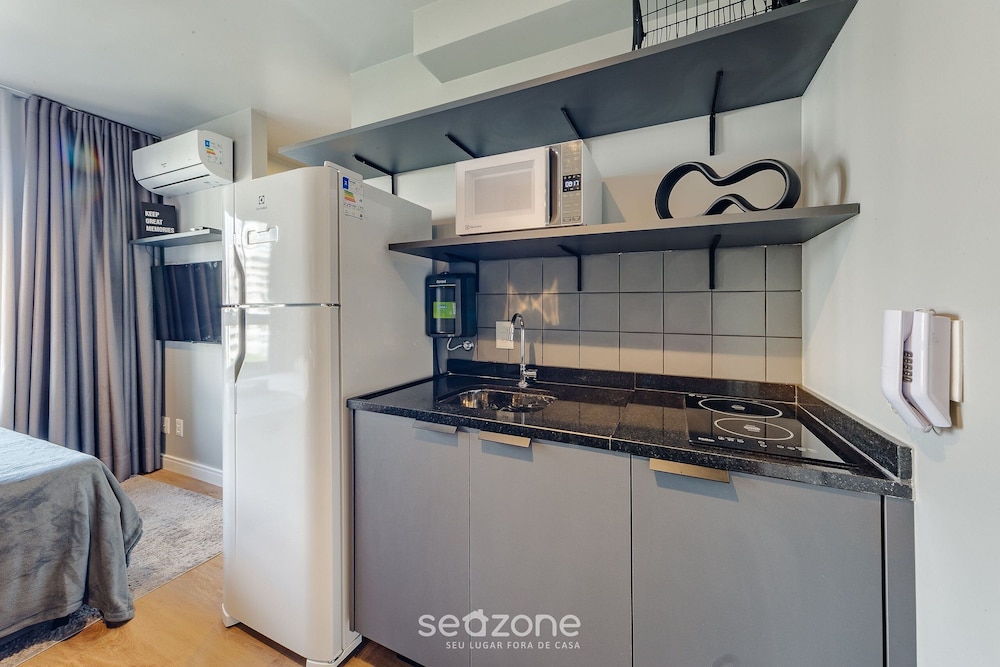 Practical Studio 1.3km From the Metro Gba1104