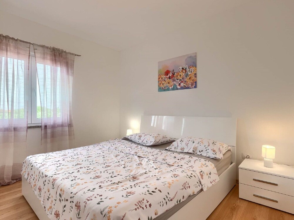 Comfortable House With Private Swimming Pool