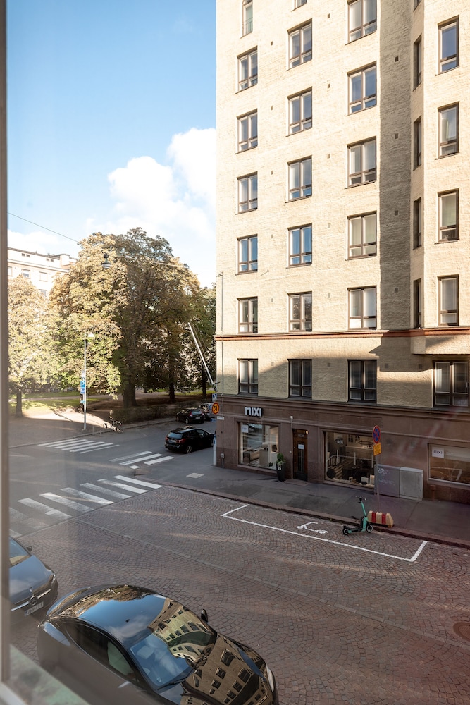 2ndhomes Charming and Cozy 1BR Apartment view 2