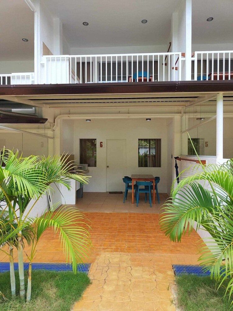 DMC Condotel