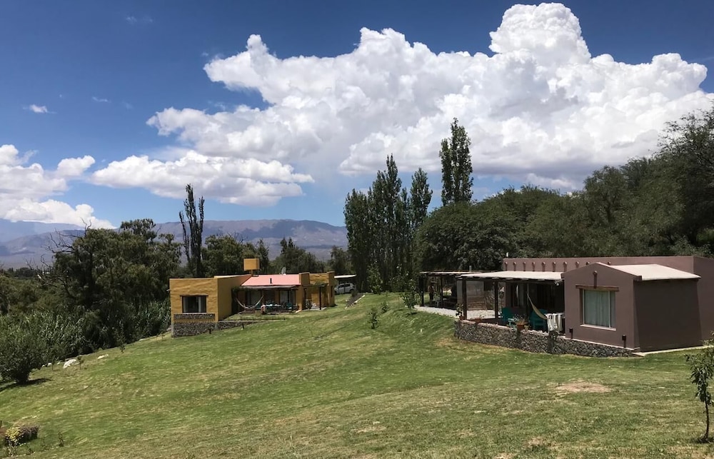 Loma Puskana-Casas