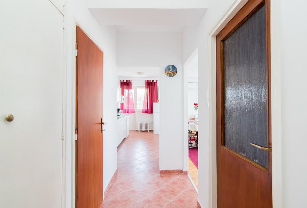 Apartment Iris photo 3