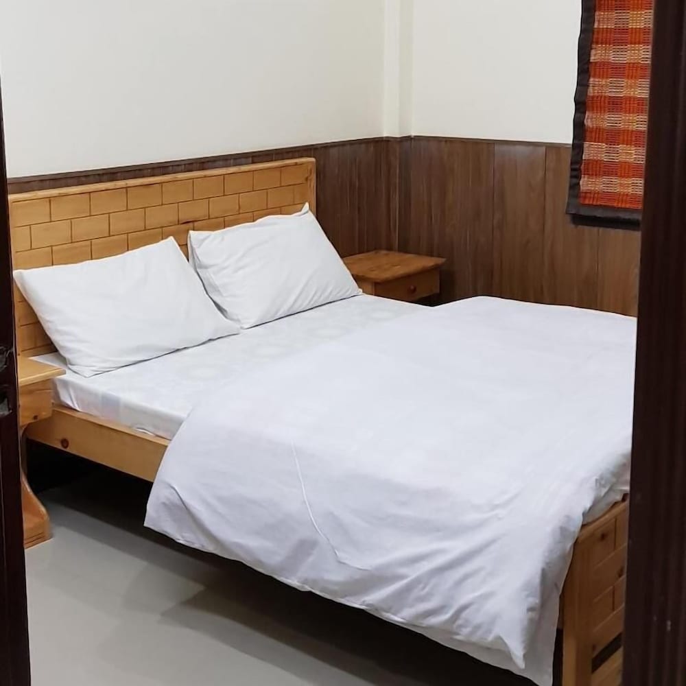 Pine Top Resort Batakundi
