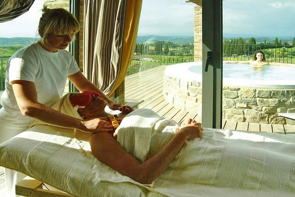 Agriturismo Castellare Di Tonda Resort & Spa photo 3