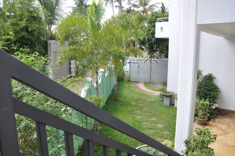 Shakuna Villa