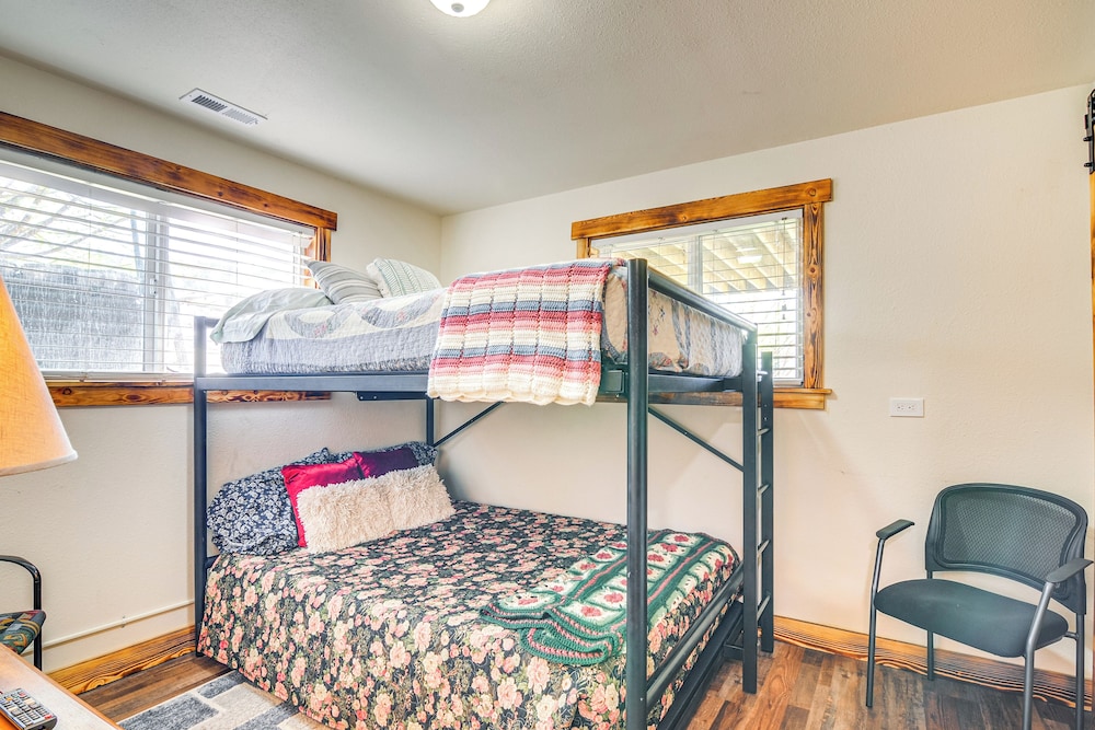 'will's Place' Utah Family Getaway: Hot Tub & Yard