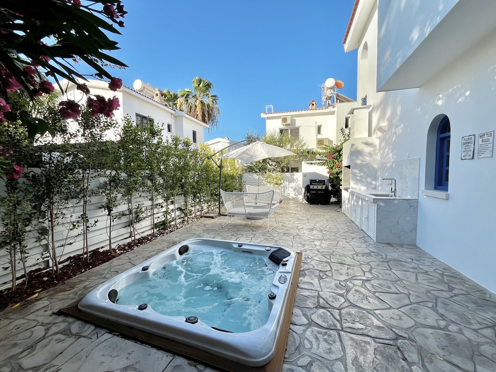 113 PRO - Stay Cavo Bay Villa