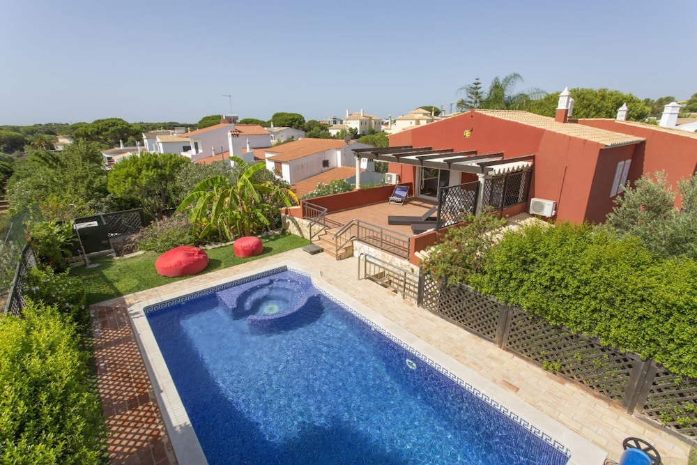 Quarteira Villa With Private Heated Pool and Pool Table view 5