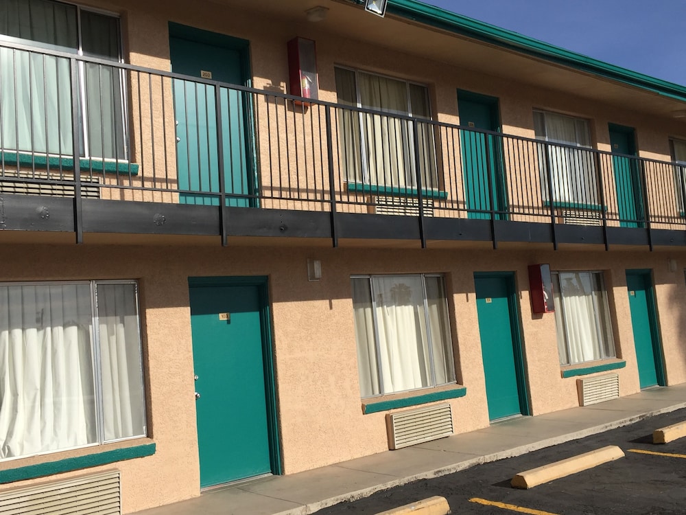 Amazon Motel
