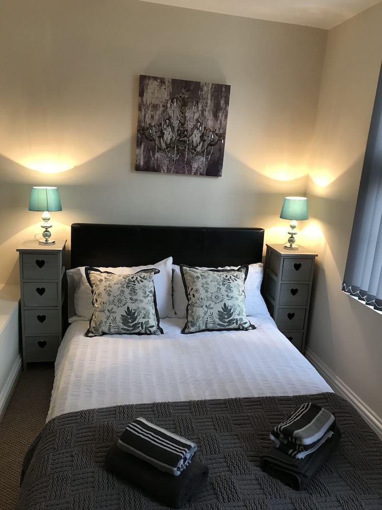 Remarkable 3-bed Cottage in Moka, Mauritius view 3