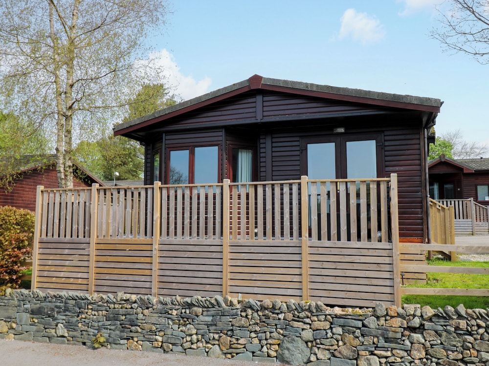 Hill Lodge