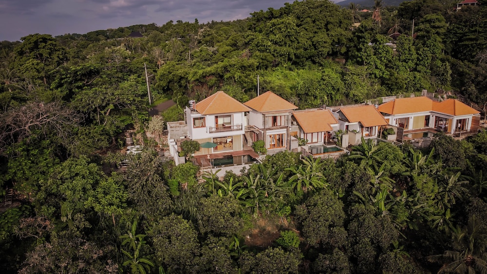 Abinawa Hill Villa