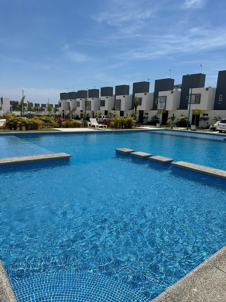 Puerto Vallarta Altavela Capri 5