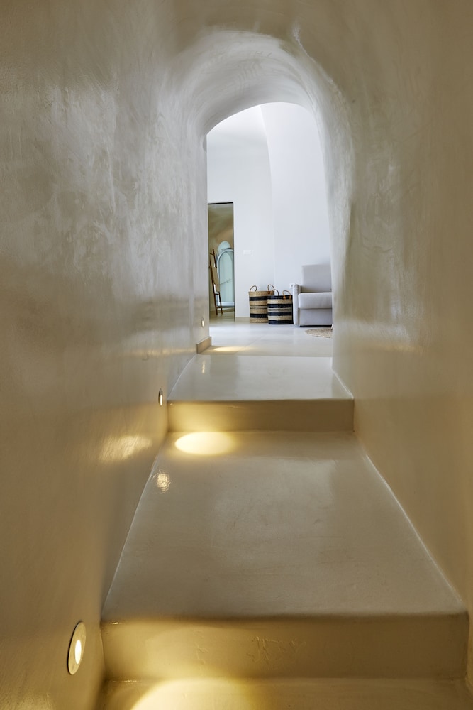 Volcano View Hotel Santorini