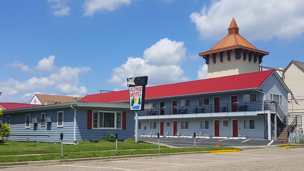 Hotel Alpine Motel - Image 1