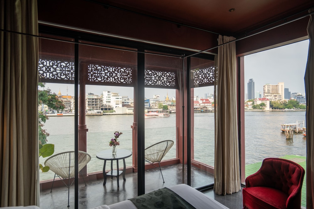 Amdaeng Bangkok Riverside Hotel 23