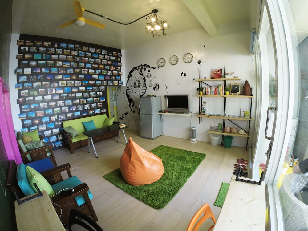 Cape 42 Hostel I