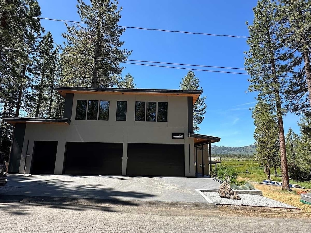 676 El Dorado Avenue 2 Bedroom Home