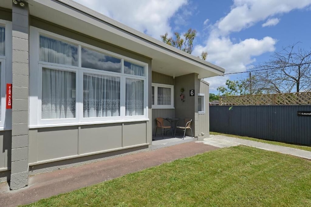 Trentham Motel view 5