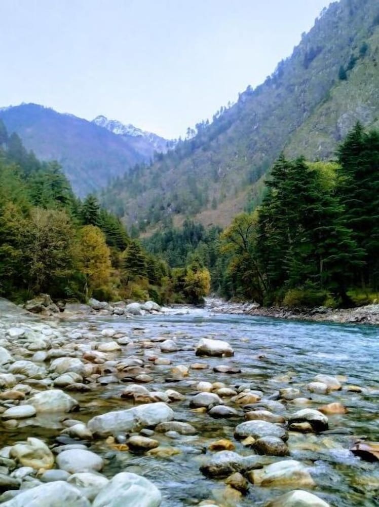 Highland Gojh Kasol - Hostel view 4