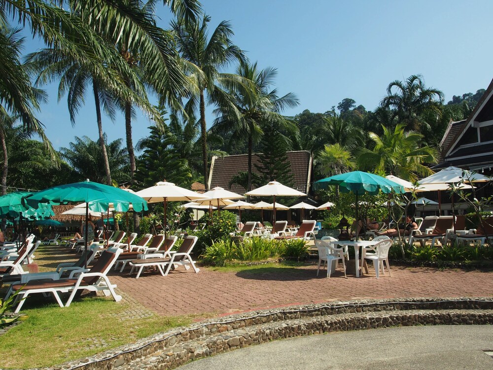 Khao Lak Palm Beach Resort