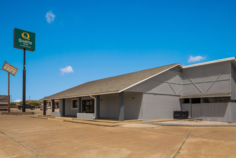 Quality Inn Madisonville