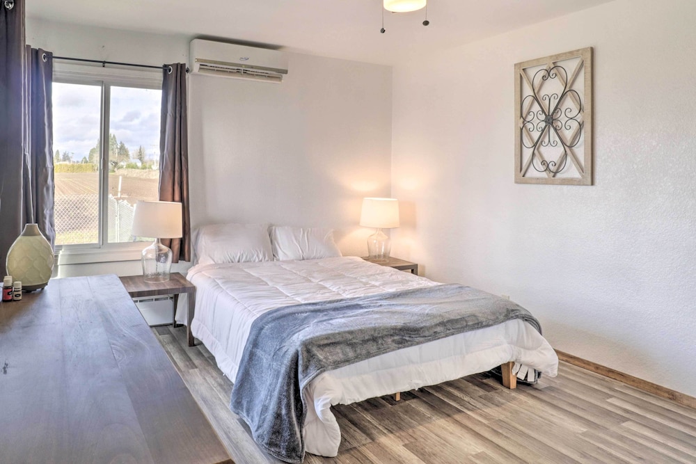 Albany Vacations - Secluded Albany Escape, Pet Friendly w/ Fee - Property Image 5