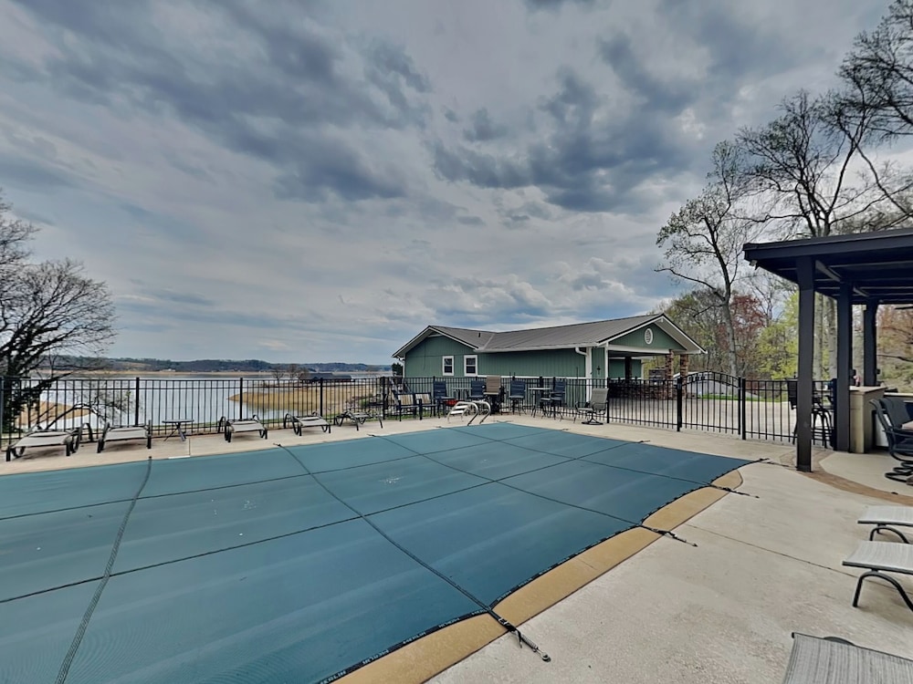 Sunset Cove by Jackson Mountain Rentals