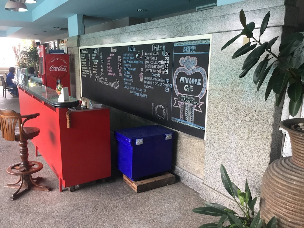Oriental 1br With Pool & Gym Near BTS Phrom Phong