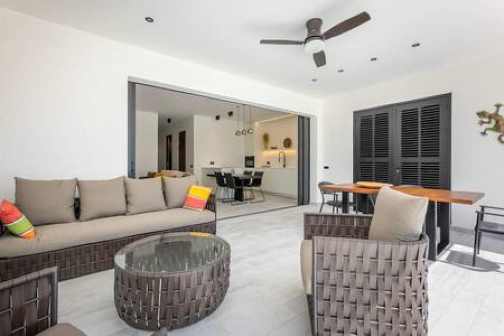 Blue Bay The Reef Duplex