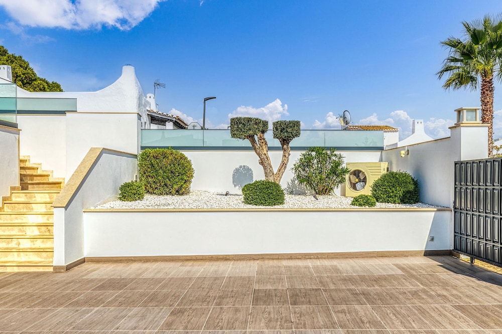 Ilha do Sol Luxury in an Ideal Location