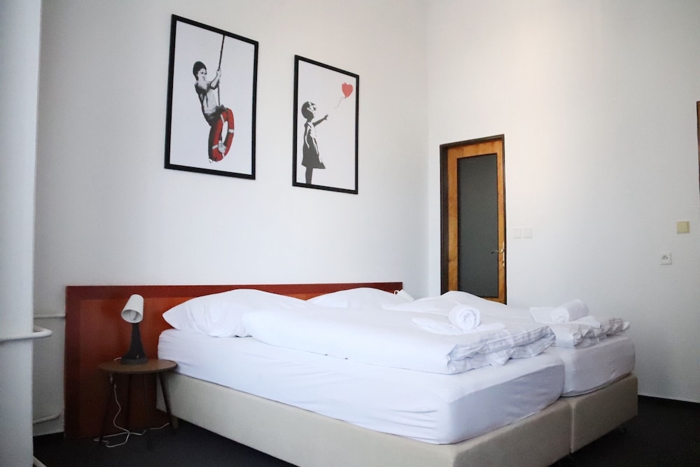 B&B Villa Hotel