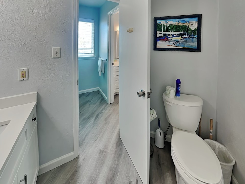 Beachfront Dolphin by Ryson Vacation Rentals