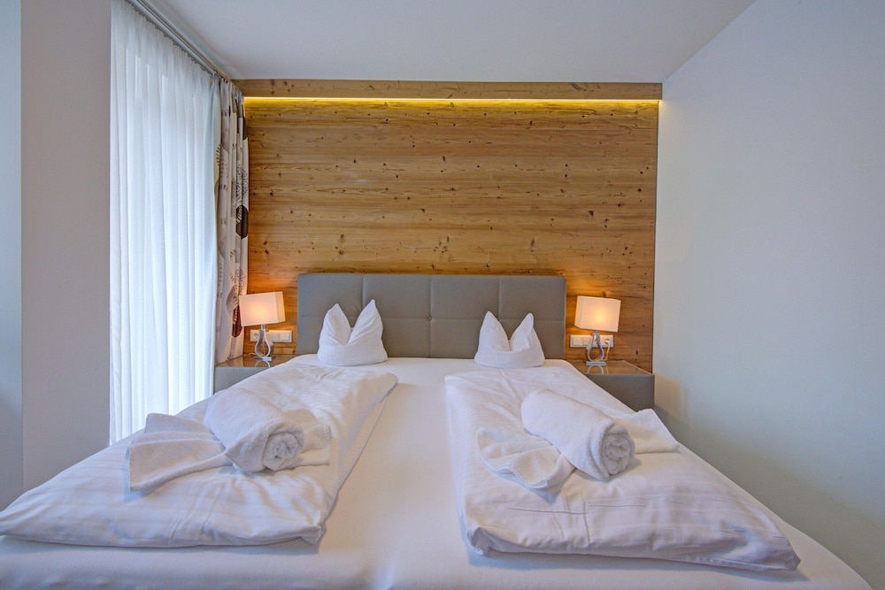 Mountain View Ski Apartment