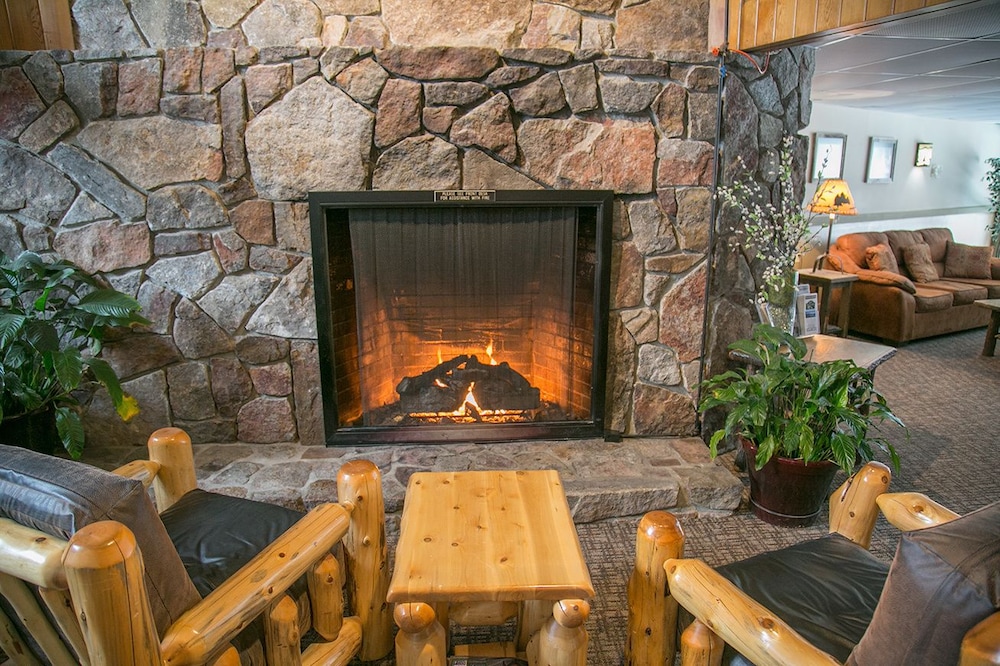 Black Bear Lodge