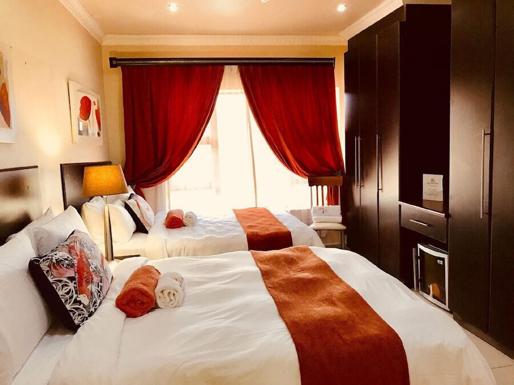 Jay and Bee Guest House