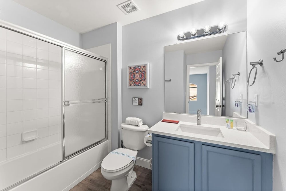 Themed Bedrooms Near Disney 4BR