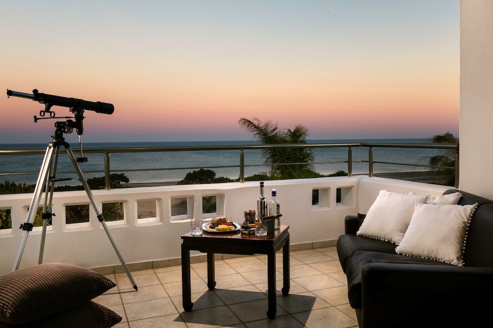Antonoglou Beach Villas, Gennadi