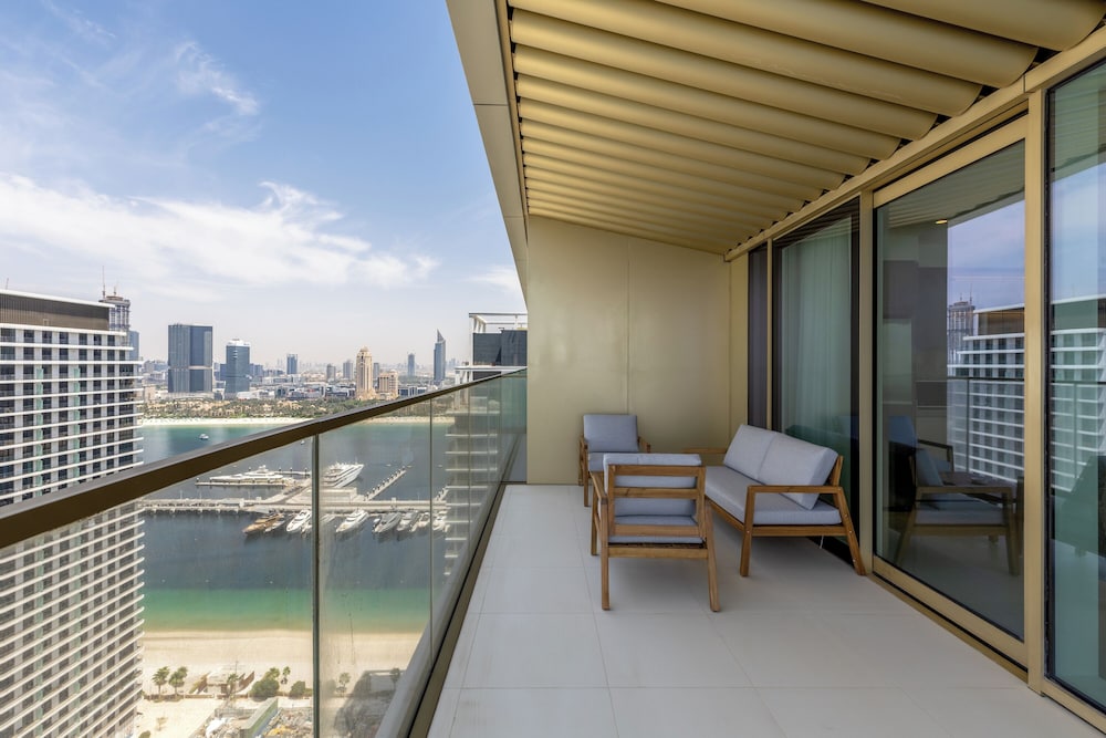 Maison Privee - Waterfront Living w/ Unparalleled Sea and Palm Vws