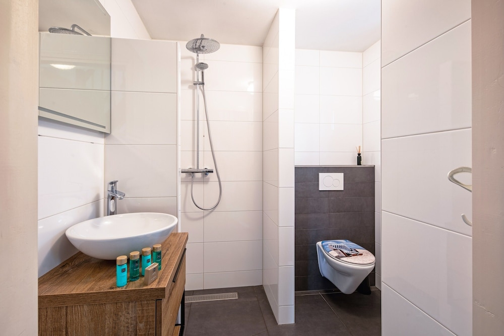 Holiday Home With Pets-friendly